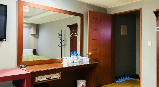 Libero Jeju Love Hotel