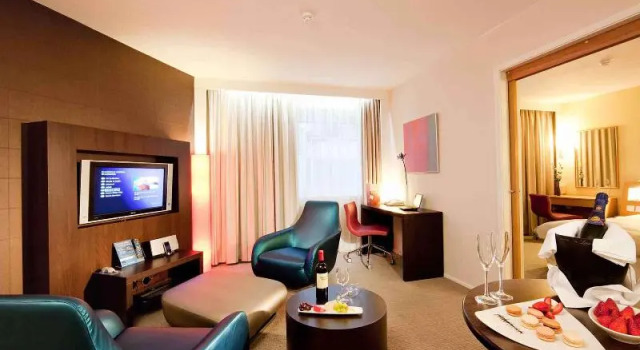 Номер Standard Novotel Sheffield Centre