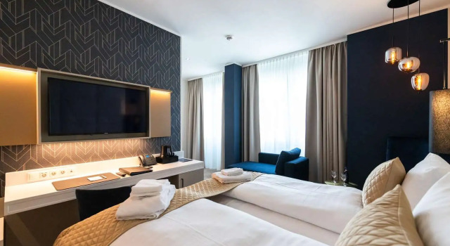 Четырёхместный номер Standard с видом на город Best Western Premier Royal Blue