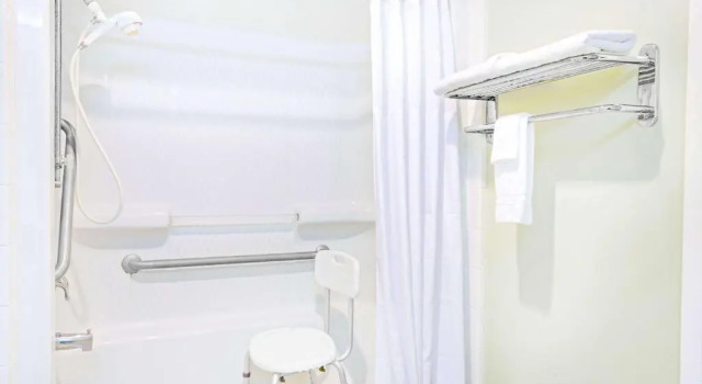 Номер Standard Days Inn by Wyndham Kingsland Naval Base I-95