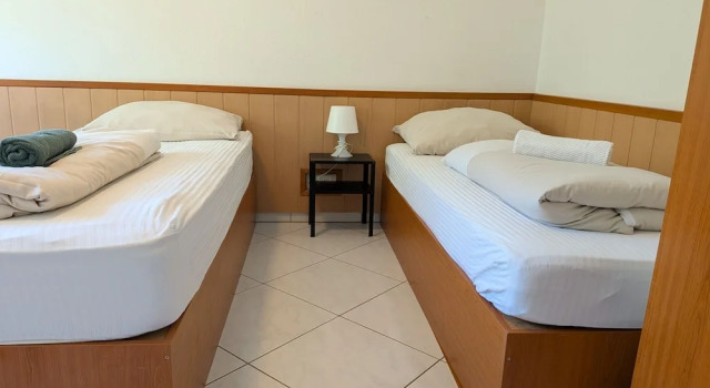 Номер Standard Pension Seckbach