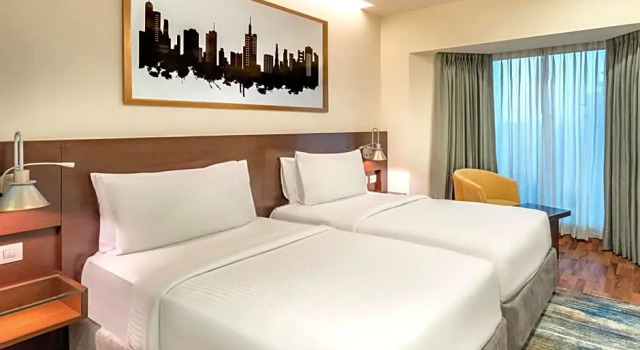 Номер Standard Radisson Gurugram Sohna Road City Center