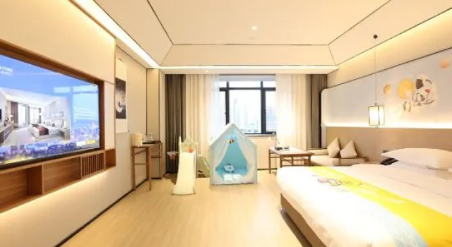 Семейный тент Moshang Qingya Hotel (Wuhan Hankou Railway Station)