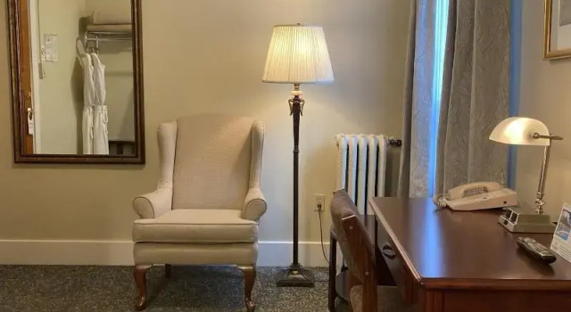 Двухместный номер Superior Kingston Hotel