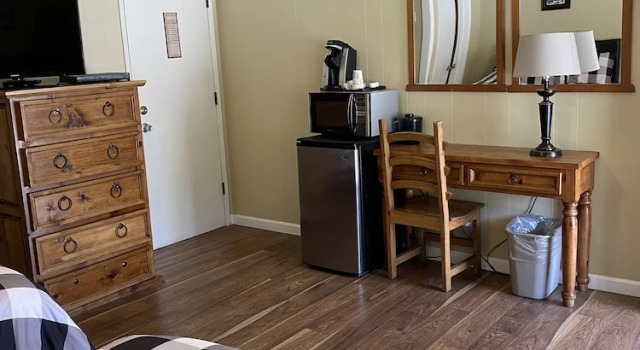 Четырёхместный номер Standard Arnold Meadowmont Lodge