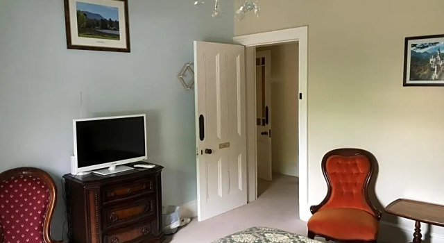 Meriam Bed and Breakfast, Book Hotel New Town Tasmania