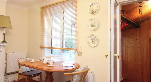 Regents park double room