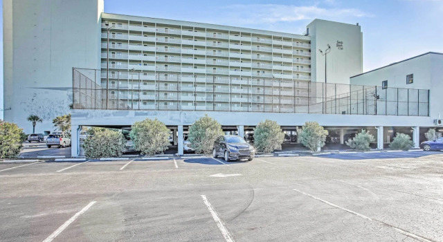 2 Mi to Golfing: Oceanfront Myrtle Beach Condo, Забронировать Апартаменты/квартира Апартаменты Южной Каролины, Апартаменты/квартира