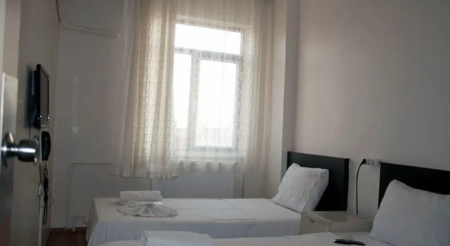 OTEL GOLDEN SKY, Забронировать Отель Фатих Стамбул, рядом с Библиотека Стамбульского университета