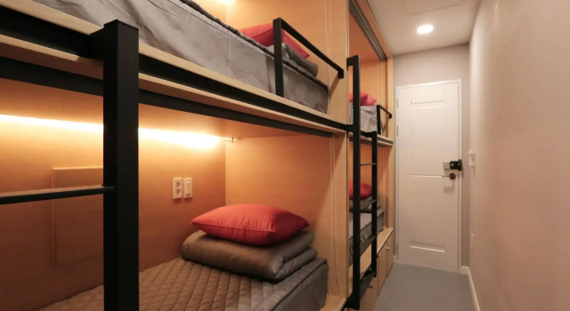 Blueboat Hostel Gyeongju, Забронировать Хостел Кёнджу провинция Кёнсан-Пукто, рядом с Cheomseongdae