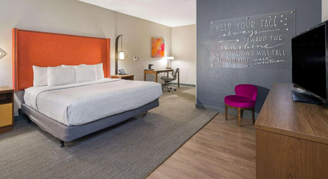 Двухместный номер Standard La Quinta by Wyndham Orange County Airport