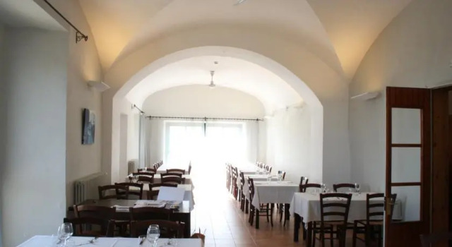 Santuari de Nostra Senyora dels Àngels, Reservar Hotel Sant Marti Vell 