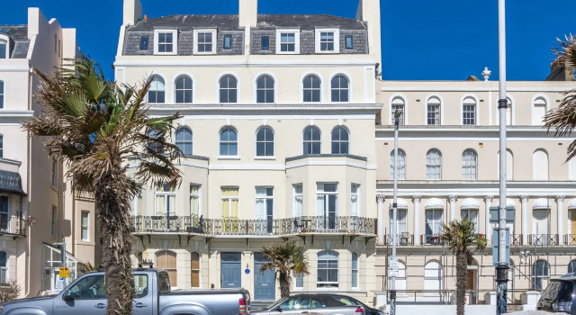 Lovely Folkestone Apartment Near Town Center And Sandgate Beach