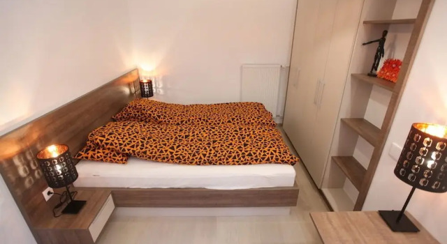 Dfive Apartments - Heroe's Expat, Забронировать Апартаменты/квартира Будапешт Центральная Венгрия