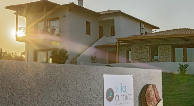 Villa Almira Luxury Apartments, Prenota Appartamento Uranopoli Monte Atos