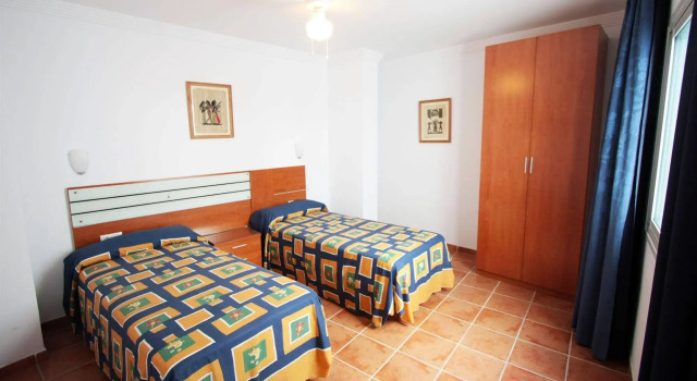 Apartamentos Nerjaluna