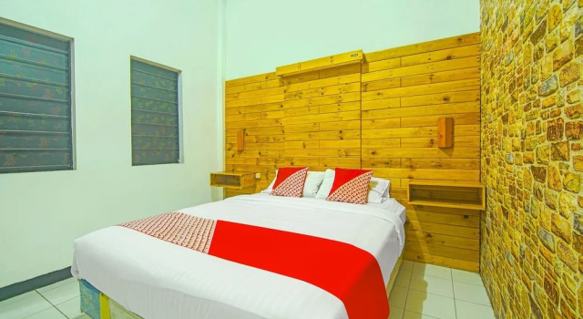 Двухместный номер Deluxe OYO 91730 De' Mande Homestay Syariah