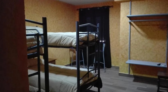 Hostal La Aldaba, Rezervovat Hotel Montearagón 
