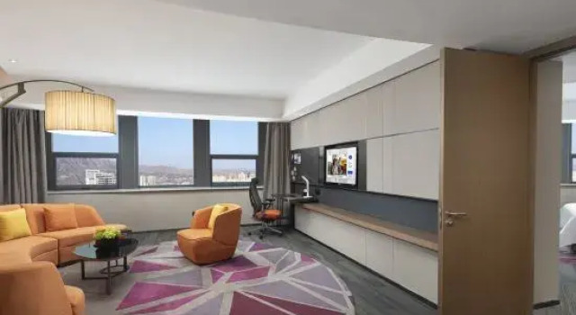 Люкс Business Hampton by Hilton  Xining Kunlun Road