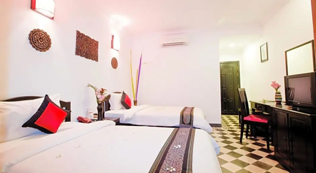 Номер Standard Central Boutique Angkor Hotel