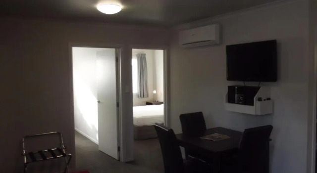 Апартаменты с 2 комнатами Arena Court Motel