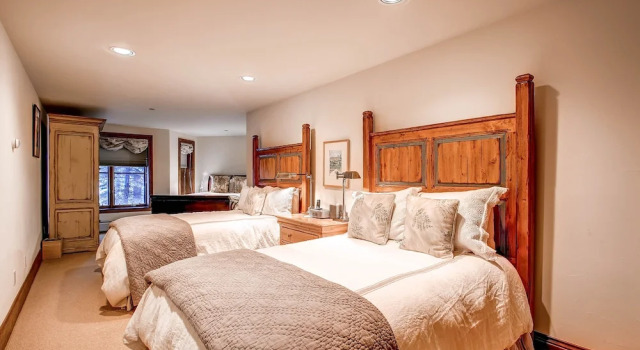 Villa Montane by East West Hospitality