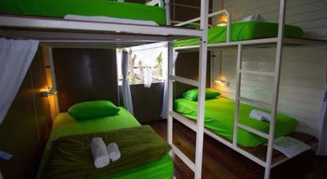Thur Hostel, Rezervovat Hostel Hostely v Central Thailand, Hostel