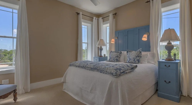 Cape Cottage