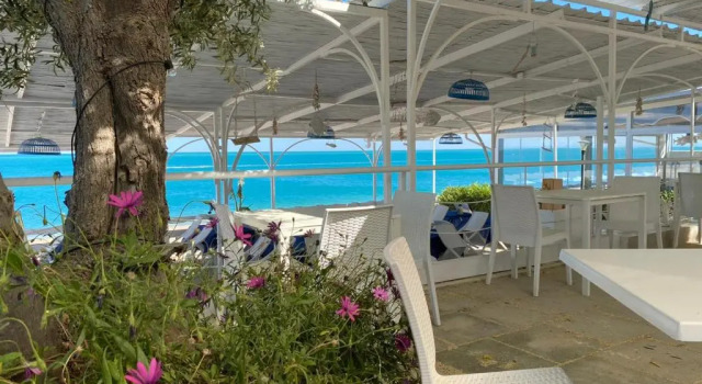 B&B direttamente sul mare da Antonino, Book Bed and Breakfast Mattinata Foresta Umbra