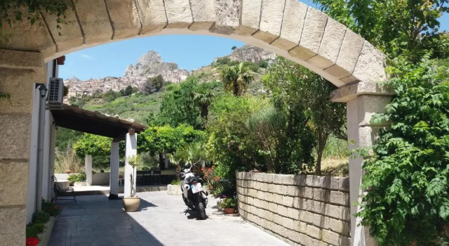 Casa Puccio B&B, Prenota Bed & breakfast Caltabellotta Sicilia