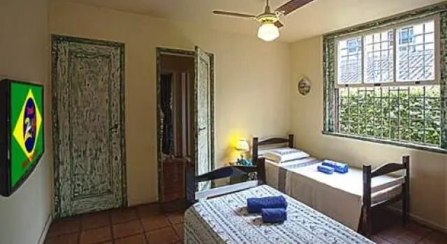 Chambre D´ami Station Corcovado, Забронировать Отель Отели штата Рио-де-Жанейро с парковкой, Парковка
