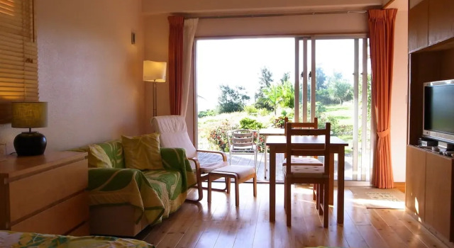 Beach Village Nosoko, Rezervovat Rekreační dům Chaty v Taketomi, Chalupa