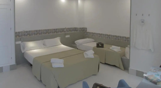 Трёхместный номер Standard Hostal Gravina