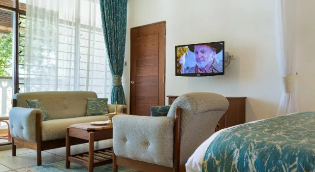 Одноместный номер Standard Travellers Beach Hotel & SPA