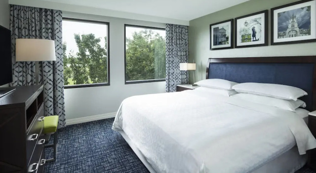 Sheraton Suites Philadelphia Airport