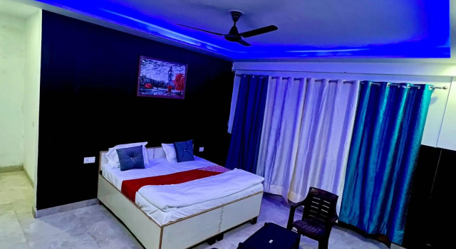 POP 80622H Happy Town House, Varaa Hotelli Faridabad Haryana