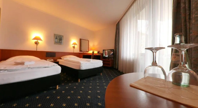 Двухместный номер Deluxe Karaman Group Hotel