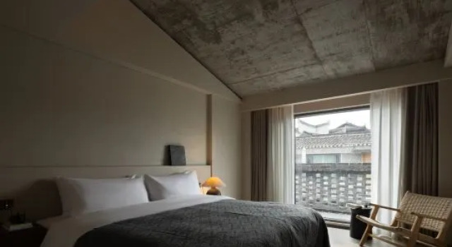 Люкс с 2 комнатами с красивым видом из окна Mount Villa By T Residence (Viral infinity pool & rooftop bar | Perfect photo spot)