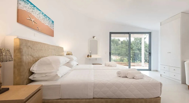 Villa in Peloponnese With Pool, Prenota Villa Hotel a Peloponneso con piscina, Piscina