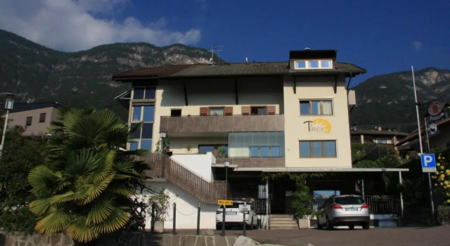 Апартаменты с балконом и с видом на окрестности Residence La Terrazza, Apartments in Kaltern, Panorama-Terrasse, nahe historischem Zentrum