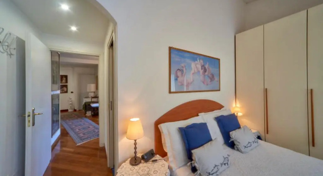 Tosca House, Забронировать Отель Отели Варенна с парковкой, рядом с Вилла Монастеро, Парковка