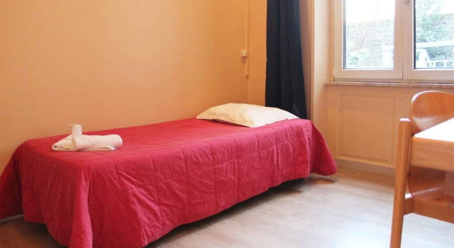 Budget Hôtel Weber - Strasbourg Centre Gare, Забронировать Отель Недорогие отели Страсбурга, рядом с Музей современного искусства, недорого