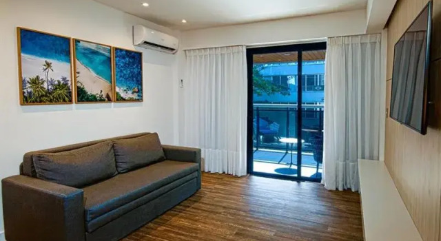 Четырёхместный номер Deluxe с балконом Anna Suites Ipanema by Arena Hotéis