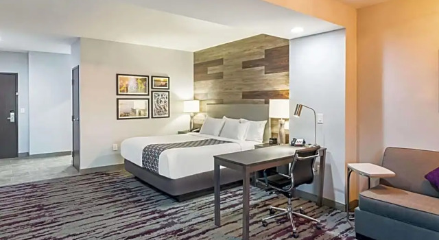 Номер Executive La Quinta by Wyndham Dallas - Wylie