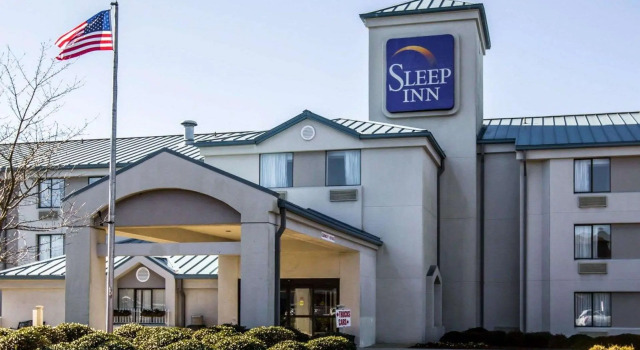 Кровать в общем номере Sleep Inn Wilmington near University