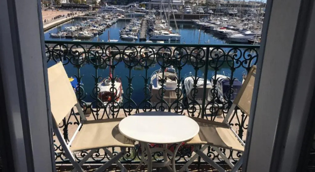 Апартаменты Luxury 1 bedroom Quai St Pierre 2 mins from the Palais & Croisette 269
