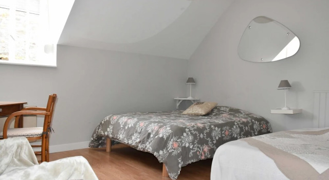 Bonne Vie Chambres D'Hôtes, Varaa Hotelli Hotellit Côtes-d'Armor pysäköinnillä, Pysäköinti