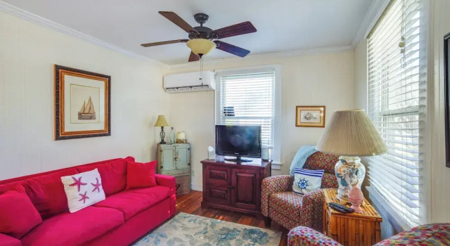 5 Mi to Downtown Beaufort: Pet-friendly Cottage!
