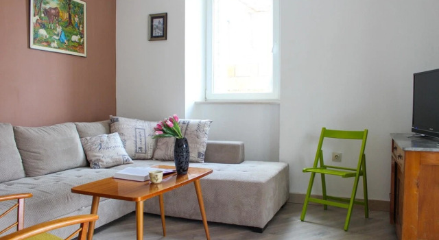 Apartment With 2 Bedrooms in Postira, With Wonderful sea View, Furnish