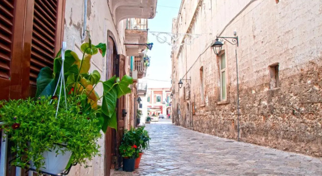Casetta San Domenico apartment, Buchen Sie Ferienwohnung Monopoli Metropolitanstadt Bari